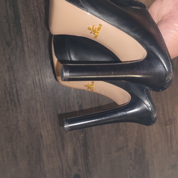 Prada - Picture 16 of 16